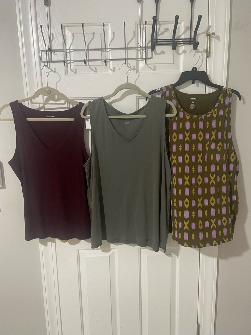 Six Women’s Sleeveless Tank Tops - Olive, Plum coral periwinkle xl